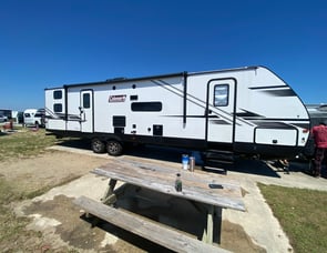 Dutchmen RV Coleman Light 3215BH