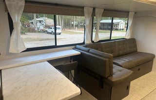 Fully Stocked|Delivery only|Bunkhhouse|Sleeps 7