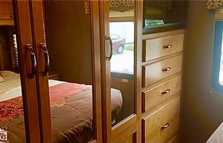 2016 Thor Motor Coach Four Winds 29G. "Let's Go!"