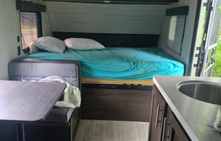 Wolf Pup bumper pull