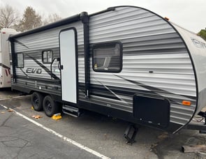 Forest River RV EVO Select 208RD