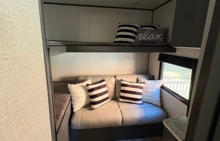 Camper For Rent – Sleeps 7 Comfortably!