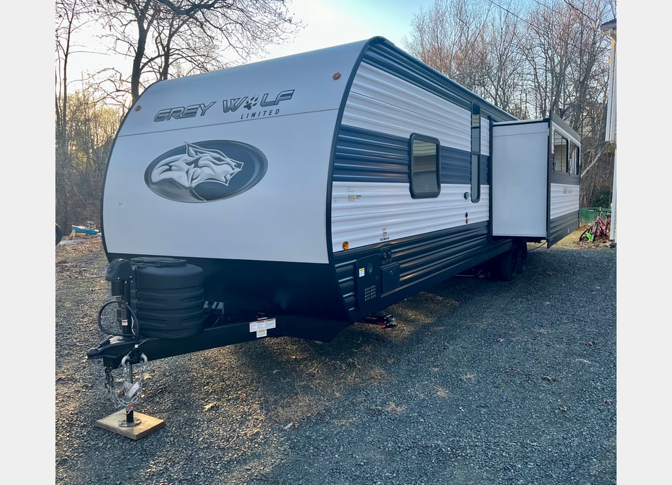 Travel Trailer rentals in Enfield