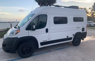 Adventure Van, loaded, Ac, Solar, 2023 Winnebago Solis Pocket
