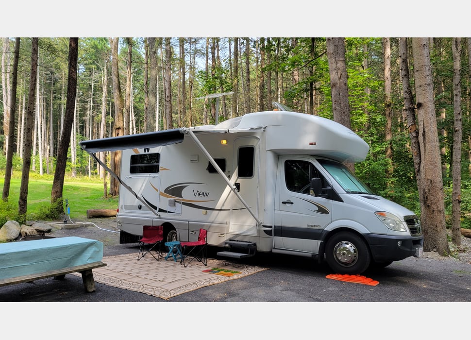 Class C Motor Home rentals in Somers