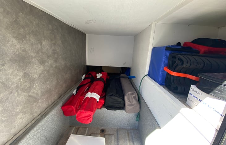 Rear storage compartment