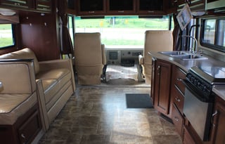 2014 Fleetwood Bounder 34b