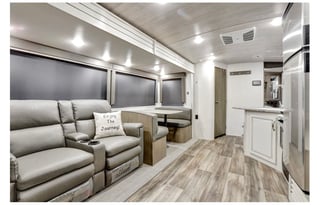 2021 Keystone Cougar 29BHS fully loaded and bunks