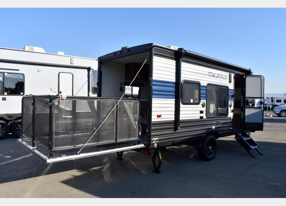 Toy Hauler rentals in Neoga