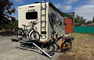 2020 Thor 25' Axis Motorcoach with eBike option