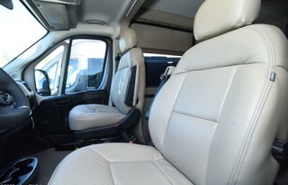 Easy to drive/park 2022 Thor Scope 18m