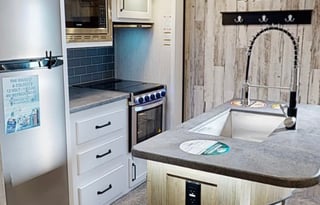 2022 Palomino Puma 32BHKS