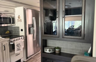 Kyle and Andi’s Escape - Pet Friendly!!! Sleeps 6+