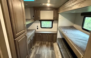 2022 Keystone RV Cougar Half-Ton 34TSB