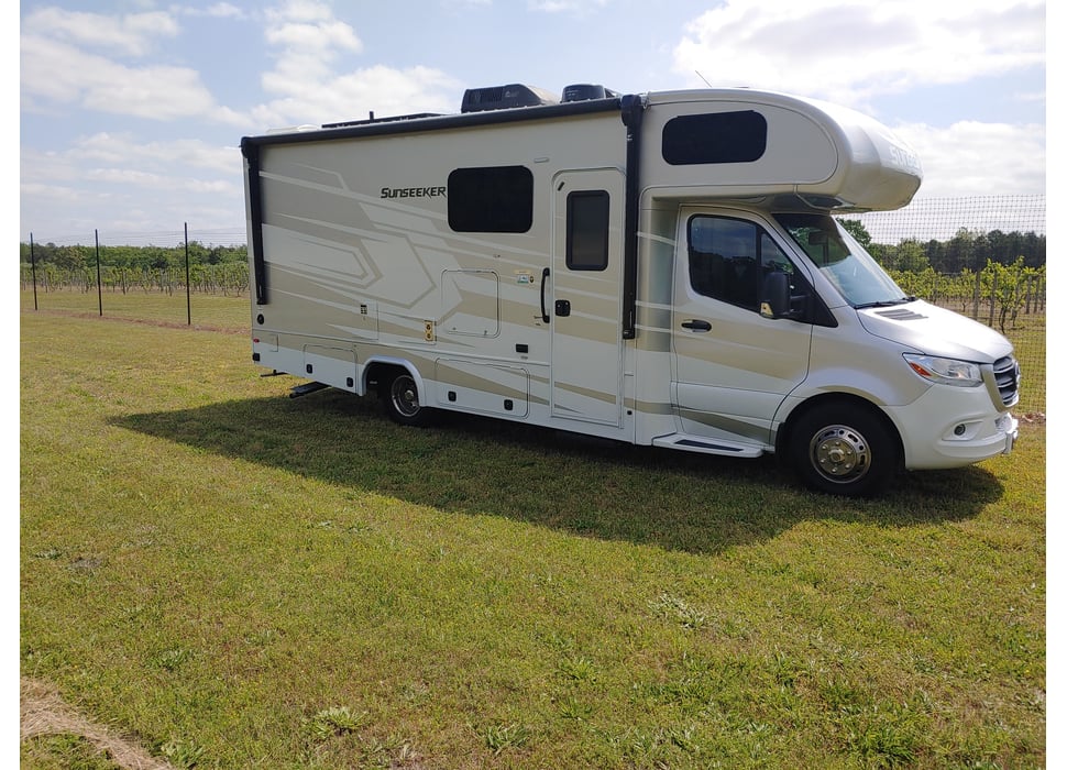 Class C Motor Home rentals in Pottstown