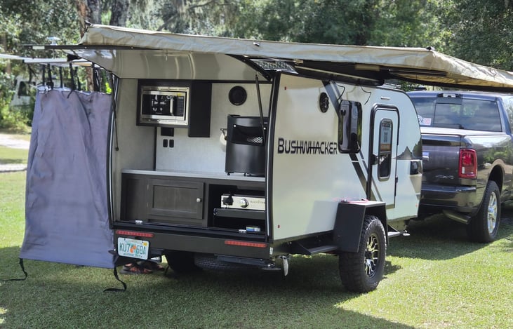 Ironman 270 awning and Outdoor kitchen