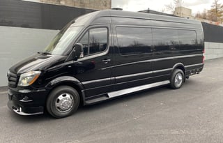 2017 Midwest Automotive Designs Daycruiser D6