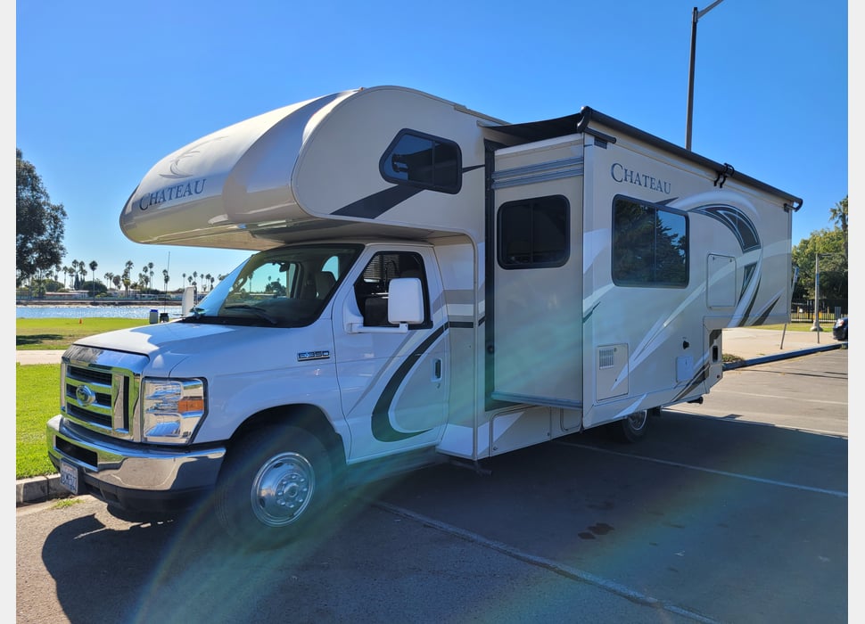 Class C Motor Home rentals in Las Vegas