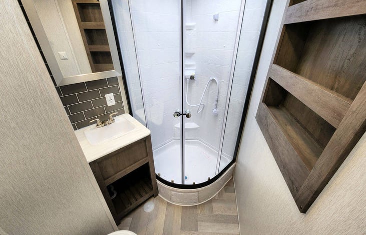 Large full standup shower