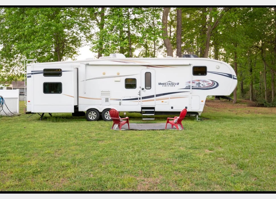 Fifth Wheel rentals in Providence Forge