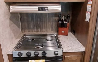 2019 Highland Ridge TWO Bath Sleeps 10