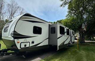 Loaded Bunkhouse - perfect for families/groups