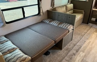 2018 Forest River RV Surveyor