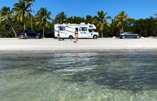 Free 200 miles/night! -  30' Thor FourWinds ClassC