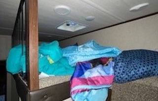 2017 Heartland Sundance 3700RLB