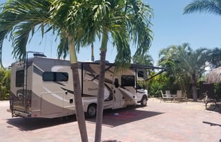 350 Miles Per Day in a 2017 Thor with Bunk Beds!!