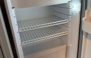 "WanderPop" - Luxury Off Grid Noovo Camper Van