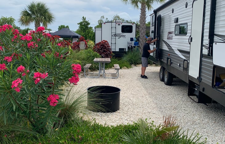 Setting up our RV for our next guest! We also have a large canopy and outdoor speakers to enjoy.