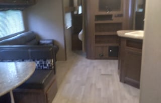 Mojo's 2017 Dutchmen Coleman Lantern Series