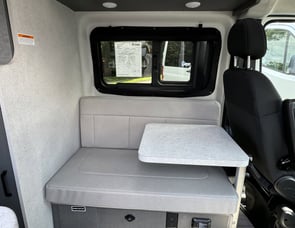 Thor Motor Coach Dazzle 2JB