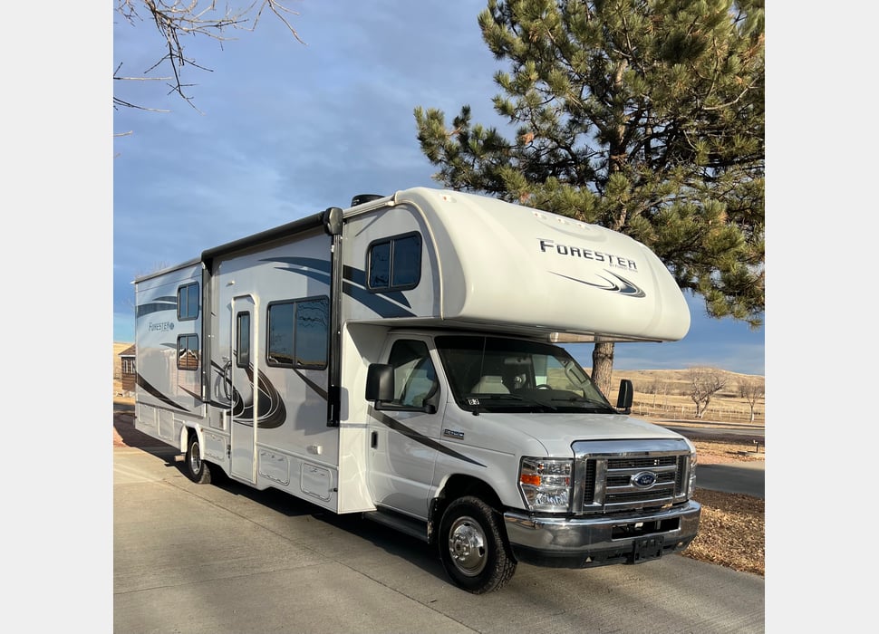 Class C Motor Home rentals in Rapid City