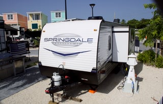 Retroasis Roadside Retreat: Your Adventure Awaits!