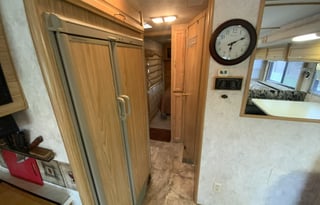 2000 Fleetwood RV Bounder