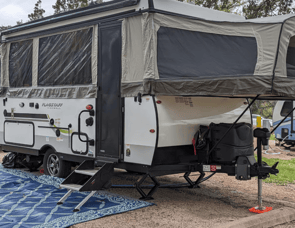 Forest River RV Flagstaff High Wall HW27KS