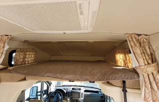 The Best View - 24 ft. Mercedes Winnebago View