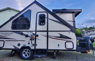 Adventure Awaits - "Islay" Charming Quaint & Happy