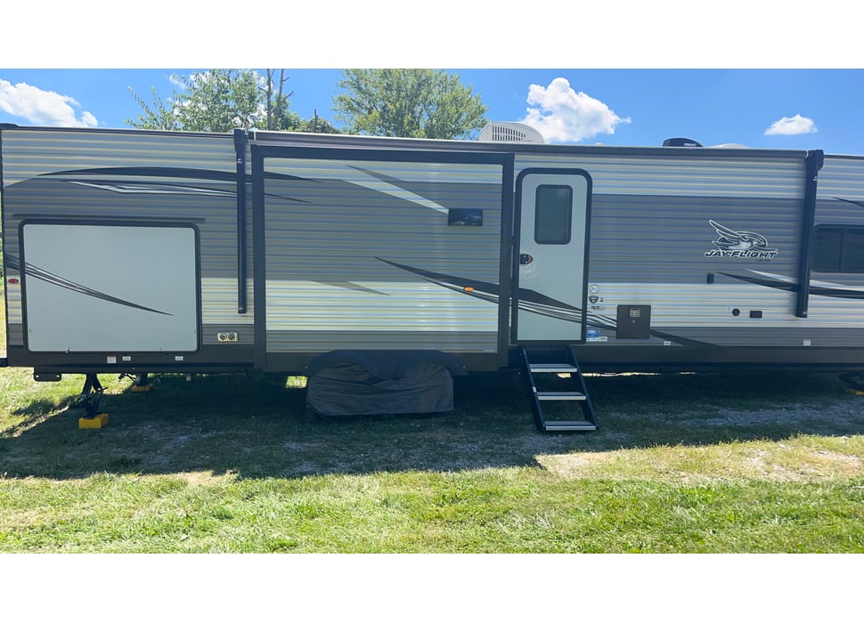 Travel Trailer rentals in Nashport