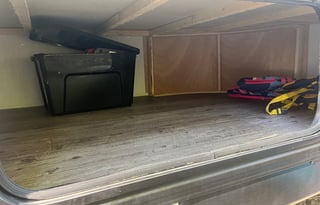 Cozy Bunkhouse | Sleeps 8 | Family+Pet Friendly