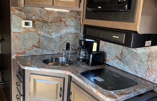 2019 Thor Motor Coach 28A Majestic