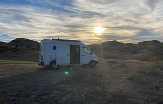 Sherpa: Converted Sprinter Van * Pet Friendly *