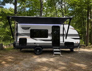 Forest River RV Wildwood FSX 167RBK