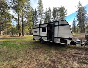 Keystone RV coleman 17B