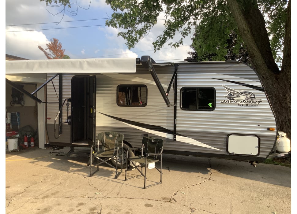 Travel Trailer rentals in WATFORD