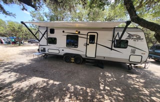 2017 Jayco - Sleeps 8- Delivery Available