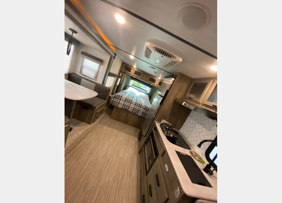 Travel Trailer rentals in Roland