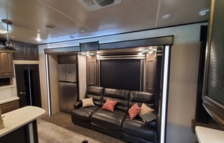 2018 Heartland Cyclone 4115